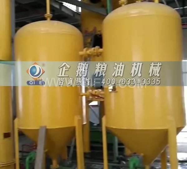 企鵝精煉設(shè)備品質(zhì)優(yōu)勝遠銷國外,客戶贊不絕口多次回購(圖6) 企鵝精煉設(shè)備品質(zhì)優(yōu)勝遠銷國外,客戶贊不絕口多次回購(圖6)